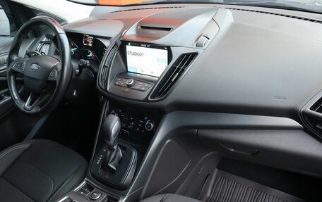 Ford Kuga III, 2018 год, 1 999 000 рублей, 11 фотография