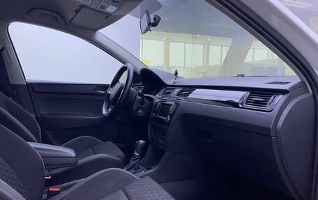 Skoda Rapid I, 2015 год, 945 000 рублей, 13 фотография