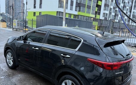 KIA Sportage IV рестайлинг, 2018 год, 1 980 000 рублей, 2 фотография