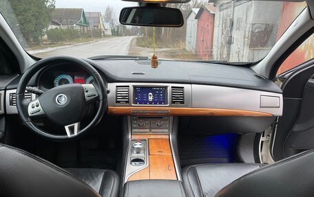 Jaguar XF I рестайлинг, 2010 год, 1 050 000 рублей, 15 фотография