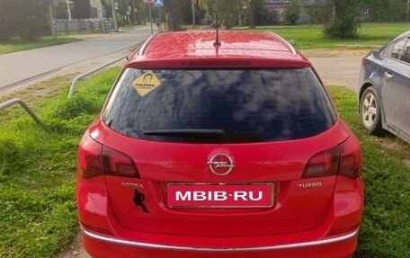 Opel Astra J, 2013 год, 950 000 рублей, 5 фотография