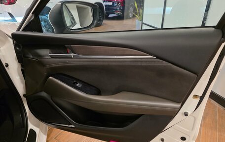 Mazda 6, 2021 год, 3 290 000 рублей, 33 фотография