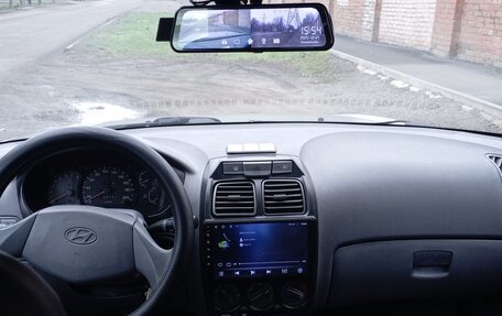 Hyundai Accent II, 2006 год, 560 000 рублей, 10 фотография