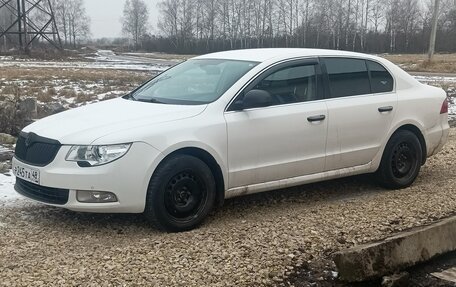 Skoda Superb III рестайлинг, 2012 год, 970 000 рублей, 6 фотография