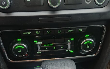 Skoda Superb III рестайлинг, 2012 год, 970 000 рублей, 30 фотография