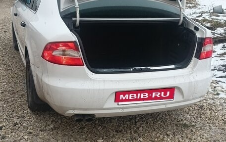 Skoda Superb III рестайлинг, 2012 год, 970 000 рублей, 22 фотография