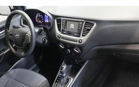 Hyundai Solaris II рестайлинг, 2021 год, 1 694 000 рублей, 5 фотография