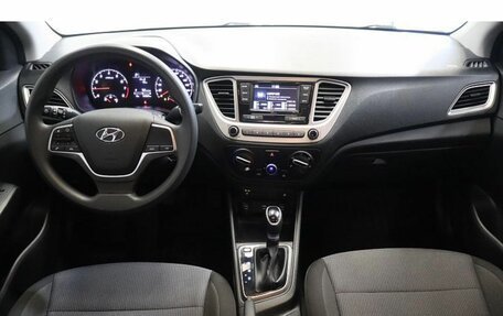 Hyundai Solaris II рестайлинг, 2021 год, 1 694 000 рублей, 11 фотография