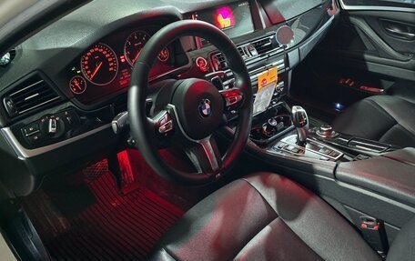 BMW 5 серия, 2013 год, 1 559 000 рублей, 7 фотография