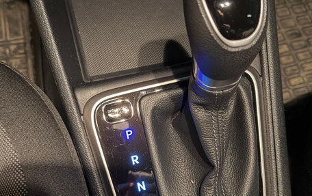 Hyundai Solaris II рестайлинг, 2022 год, 1 900 000 рублей, 6 фотография