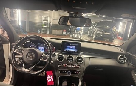 Mercedes-Benz C-Класс, 2016 год, 2 900 000 рублей, 18 фотография