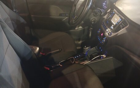 Hyundai Solaris II рестайлинг, 2017 год, 1 150 000 рублей, 7 фотография