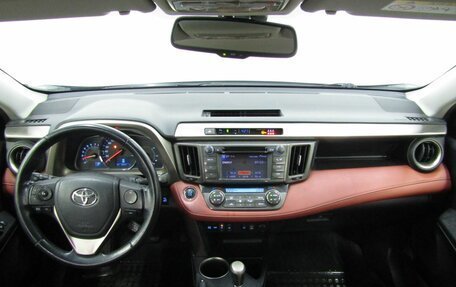 Toyota RAV4, 2013 год, 1 980 000 рублей, 17 фотография