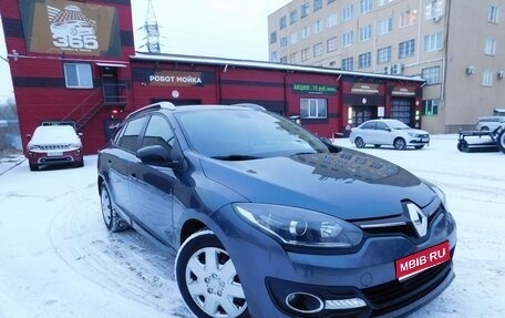 Renault Megane III, 2015 год, 900 000 рублей, 1 фотография
