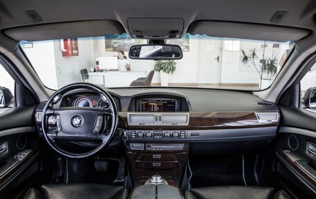 BMW 7 серия, 2007 год, 1 078 000 рублей, 23 фотография