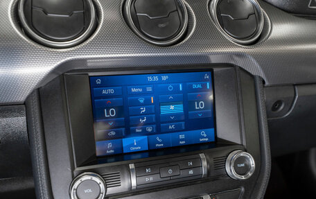 Ford Mustang VI рестайлинг, 2020 год, 4 700 000 рублей, 15 фотография