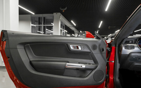 Ford Mustang VI рестайлинг, 2020 год, 4 700 000 рублей, 19 фотография