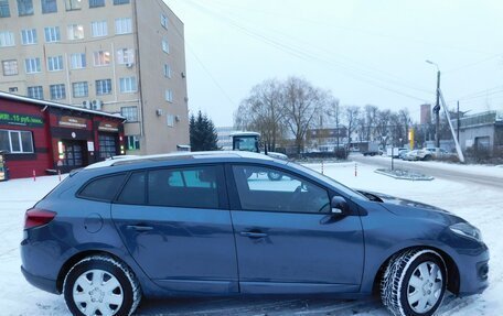 Renault Megane III, 2015 год, 900 000 рублей, 2 фотография