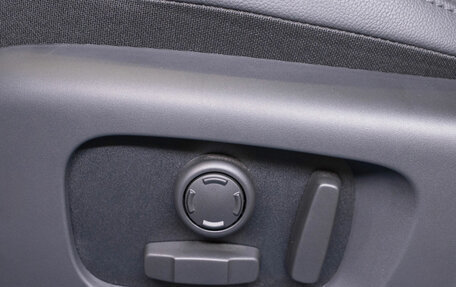 Land Rover Range Rover Evoque II, 2025 год, 6 600 000 рублей, 17 фотография