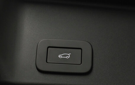 Land Rover Range Rover Evoque II, 2025 год, 6 600 000 рублей, 26 фотография