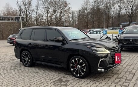 Lexus LX III, 2017 год, 7 350 000 рублей, 2 фотография