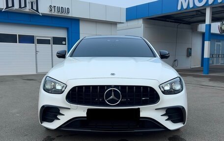 Mercedes-Benz E-Класс AMG, 2022 год, 9 150 000 рублей, 2 фотография