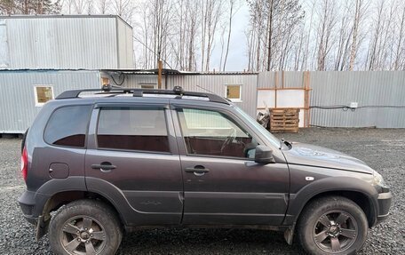 Chevrolet Niva I рестайлинг, 2020 год, 1 000 000 рублей, 4 фотография