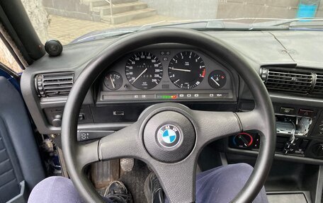 BMW 3 серия, 1988 год, 340 000 рублей, 26 фотография