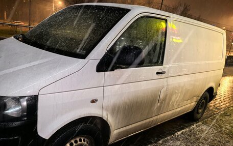 Volkswagen Transporter T5 рестайлинг, 2011 год, 850 000 рублей, 1 фотография