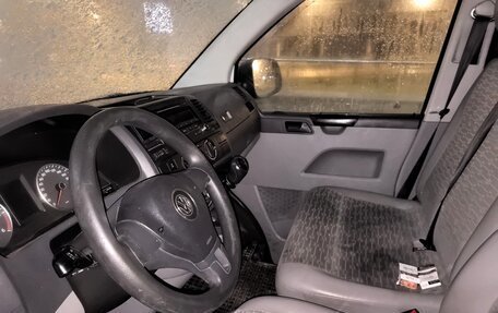 Volkswagen Transporter T5 рестайлинг, 2011 год, 850 000 рублей, 8 фотография