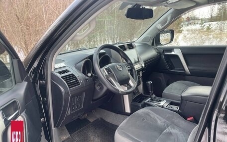 Toyota Land Cruiser Prado 150 рестайлинг 2, 2012 год, 2 700 000 рублей, 9 фотография