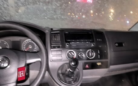 Volkswagen Transporter T5 рестайлинг, 2011 год, 850 000 рублей, 9 фотография