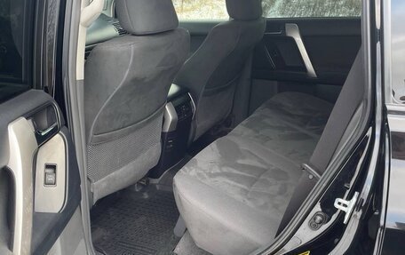 Toyota Land Cruiser Prado 150 рестайлинг 2, 2012 год, 2 700 000 рублей, 14 фотография