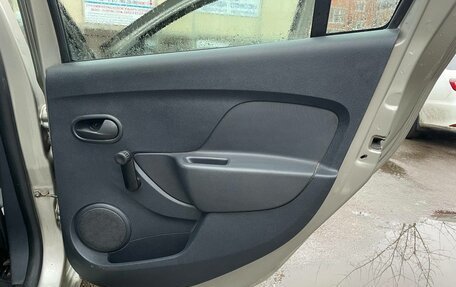 Renault Logan II, 2014 год, 9 фотография