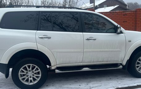 Mitsubishi Pajero Sport II рестайлинг, 2013 год, 2 550 000 рублей, 7 фотография