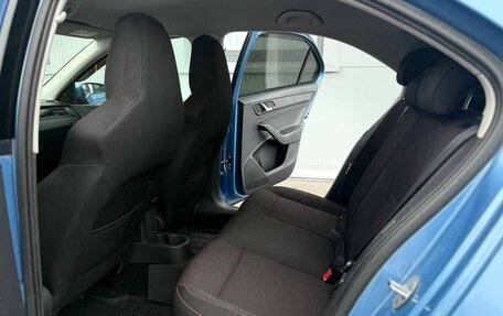 Skoda Rapid I, 2015 год, 1 055 000 рублей, 7 фотография