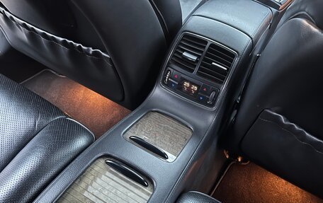 Mercedes-Benz CLS, 2008 год, 1 999 000 рублей, 13 фотография