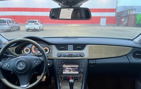 Mercedes-Benz CLS, 2008 год, 1 999 000 рублей, 14 фотография