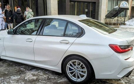 BMW 3 серия, 2019 год, 4 400 000 рублей, 5 фотография