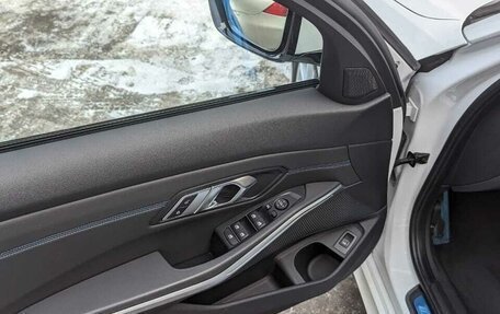 BMW 3 серия, 2019 год, 4 400 000 рублей, 9 фотография