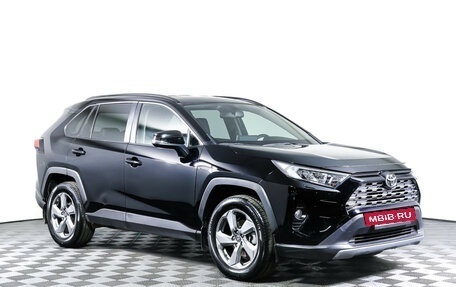 Toyota RAV4, 2021 год, 2 899 000 рублей, 3 фотография