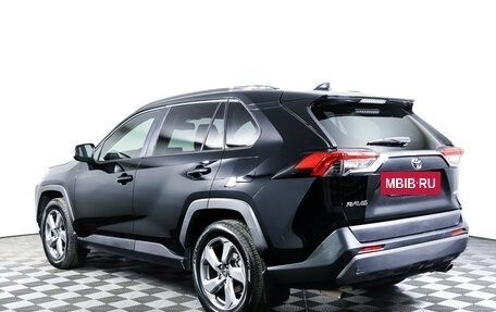 Toyota RAV4, 2021 год, 2 899 000 рублей, 7 фотография