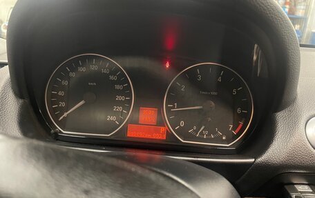 BMW 1 серия, 2007 год, 600 000 рублей, 12 фотография