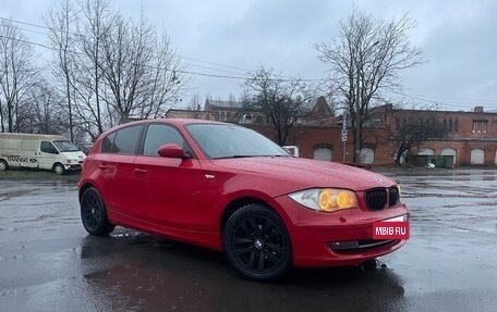 BMW 1 серия, 2007 год, 600 000 рублей, 3 фотография