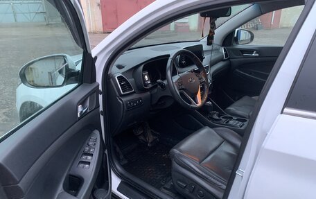 Hyundai Tucson III, 2019 год, 2 800 000 рублей, 5 фотография