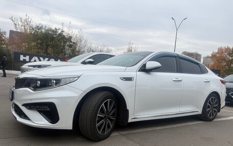 KIA Optima IV, 2018 год, 2 500 000 рублей, 3 фотография