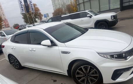 KIA Optima IV, 2018 год, 2 500 000 рублей, 4 фотография
