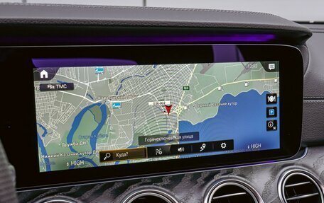 Mercedes-Benz E-Класс, 2021 год, 3 990 000 рублей, 12 фотография