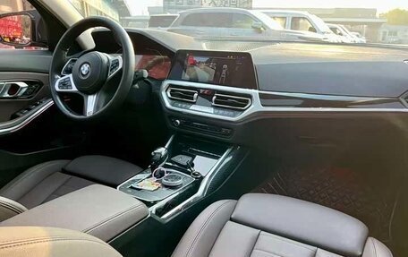 BMW 3 серия, 2021 год, 2 329 000 рублей, 10 фотография