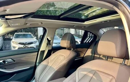 BMW 3 серия, 2021 год, 2 329 000 рублей, 11 фотография